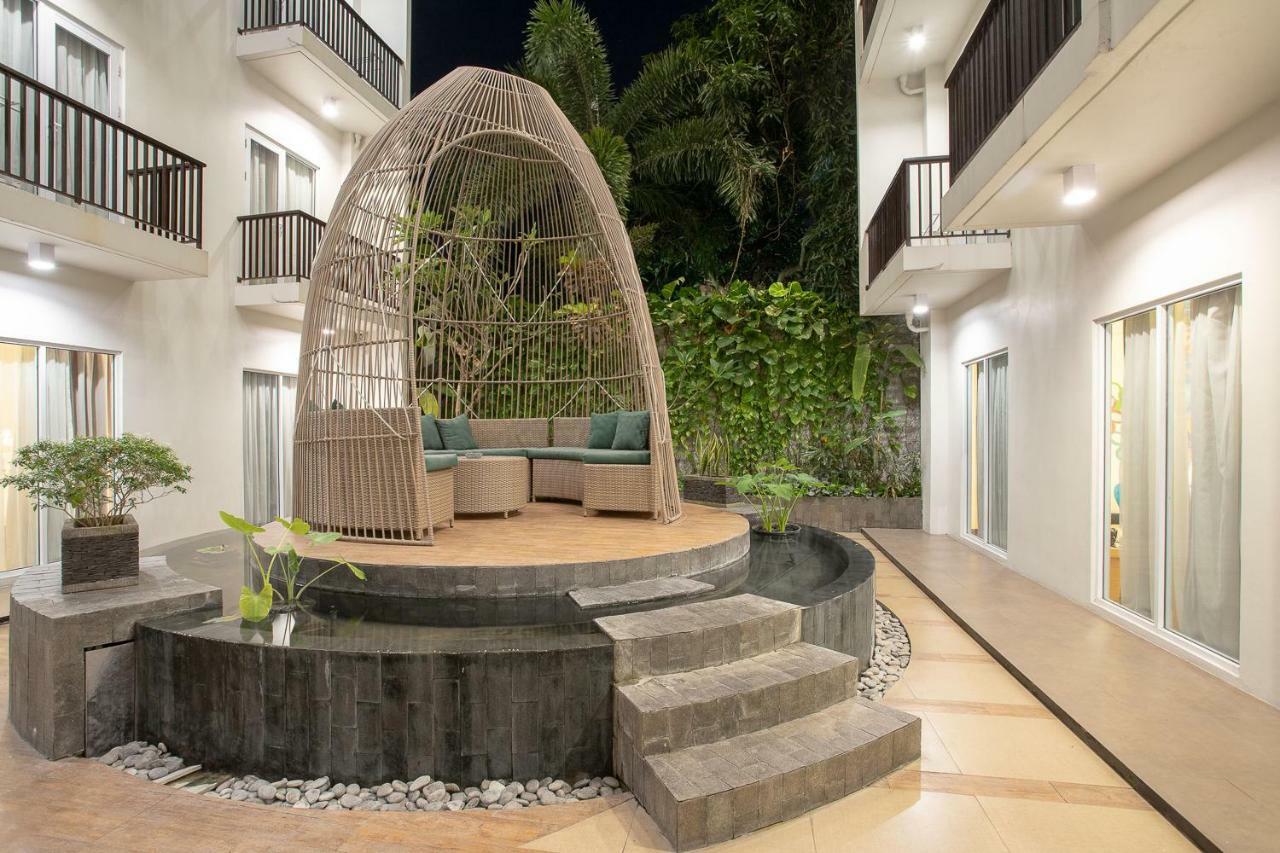 Hotel Airy Premier Seminyak Cendrawasih 28 Kuta Bali Exterior foto