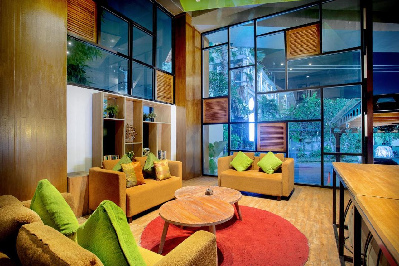 Hotel Airy Premier Seminyak Cendrawasih 28 Kuta Bali Exterior foto