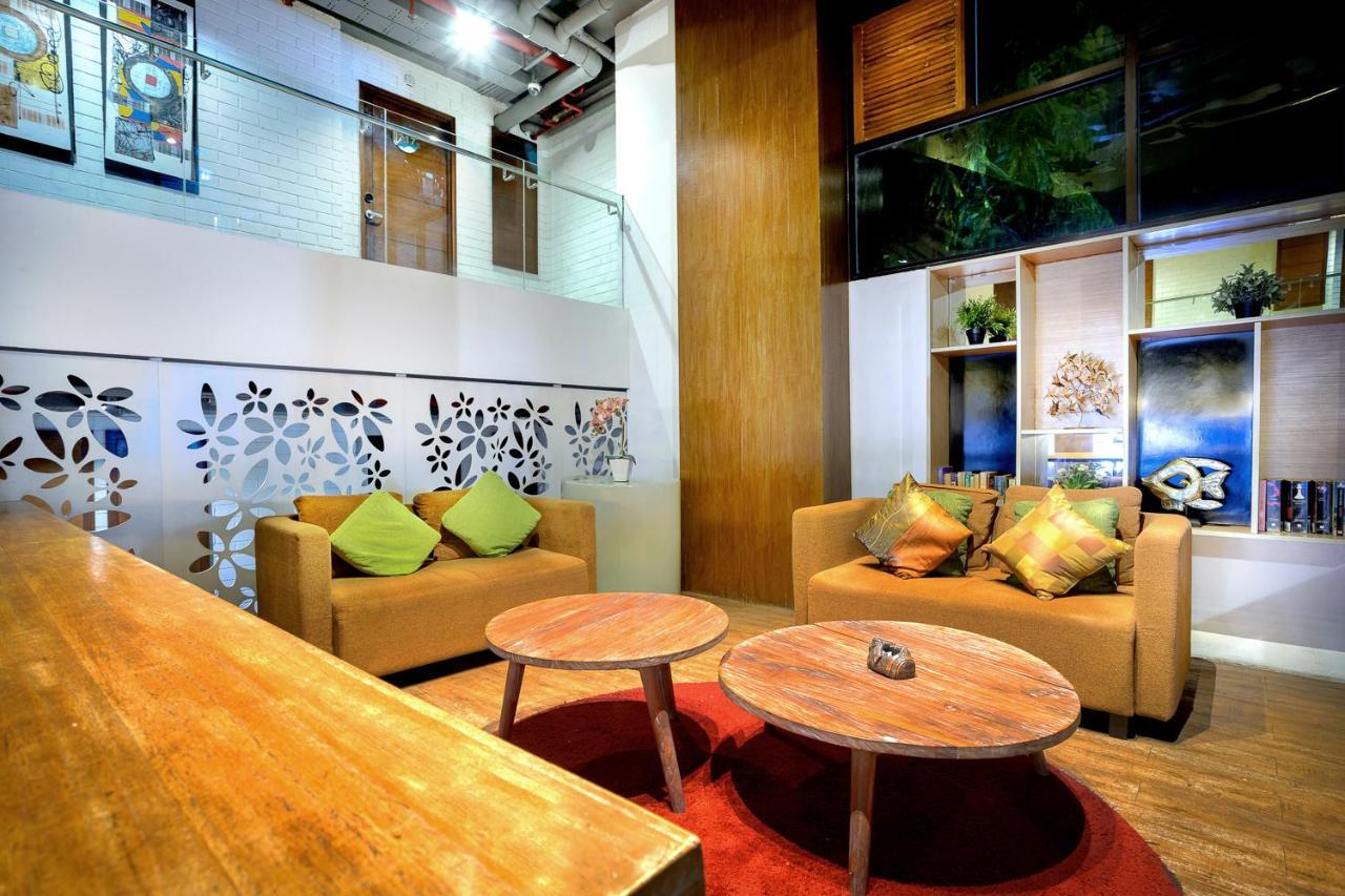Hotel Airy Premier Seminyak Cendrawasih 28 Kuta Bali Exterior foto